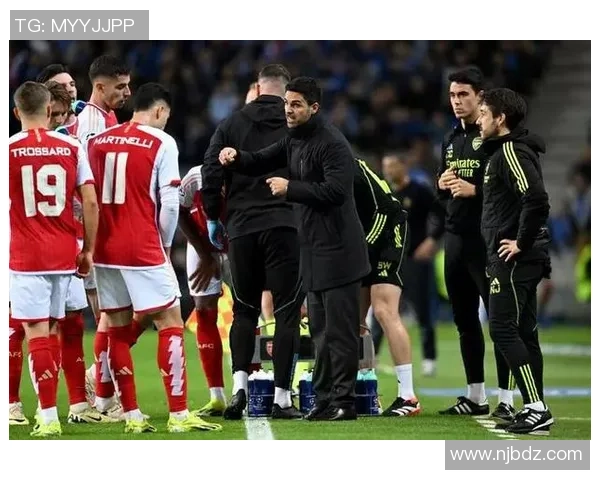 切尔西在国王杯中大胜波尔图五球逆转全场气氛热烈